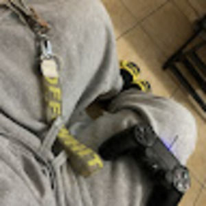 Meet your Posher, Carlos